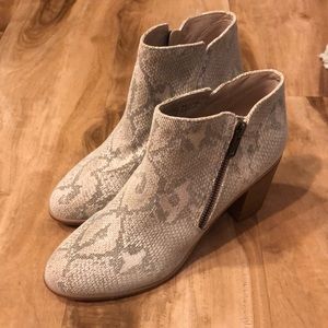 Snake skin pattern Booties